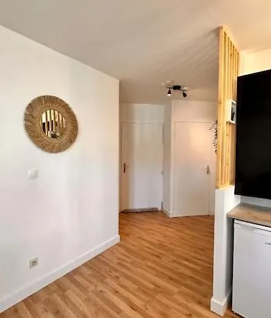 • T2 Fraternite • Hostisy Apartment Villeurbanne